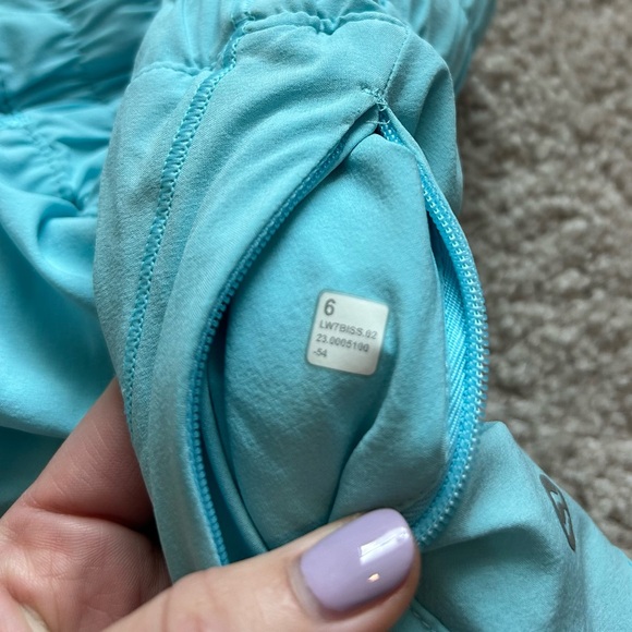 Lululemon Track That shorts 3” Icing Blue - Picture 6 of 6